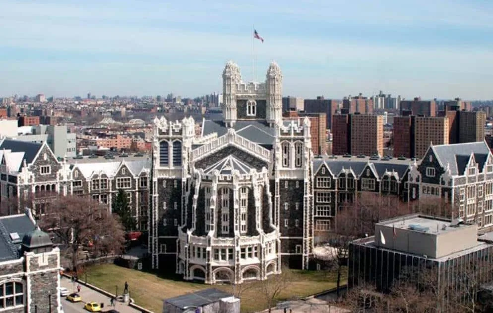 NEW YORK ÜNİVERSİTESİ