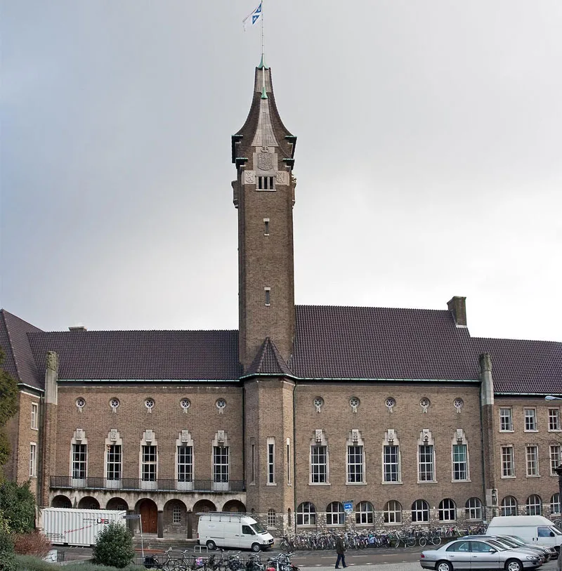 university-maastrich-holland-blog-banner